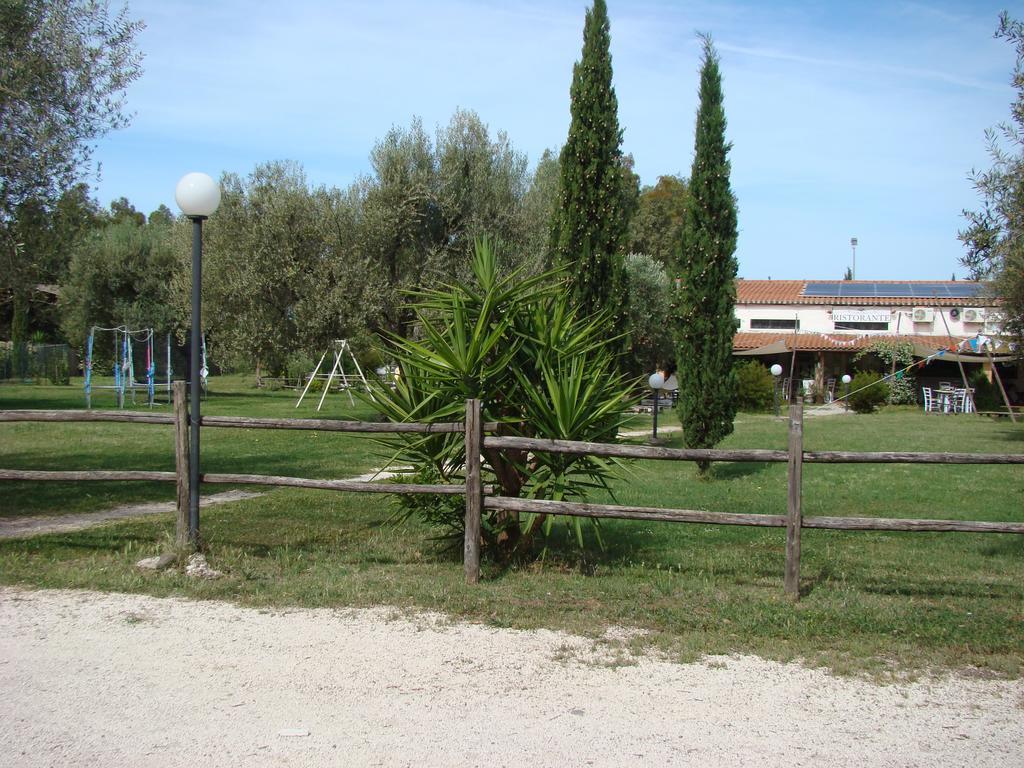 Il Piccolo Borgo Apartamento Montalto di Castro Exterior foto
